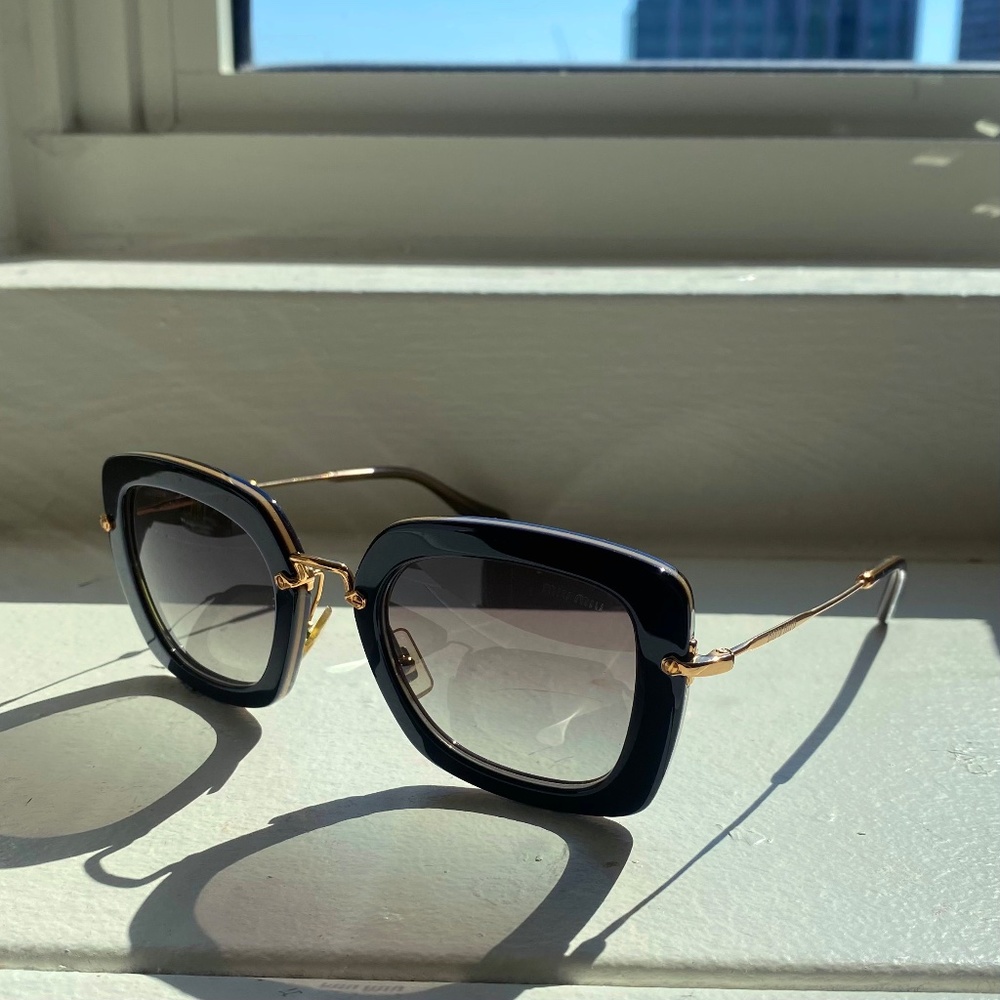 Miu Miu Butterfly Sunglasses MU07O